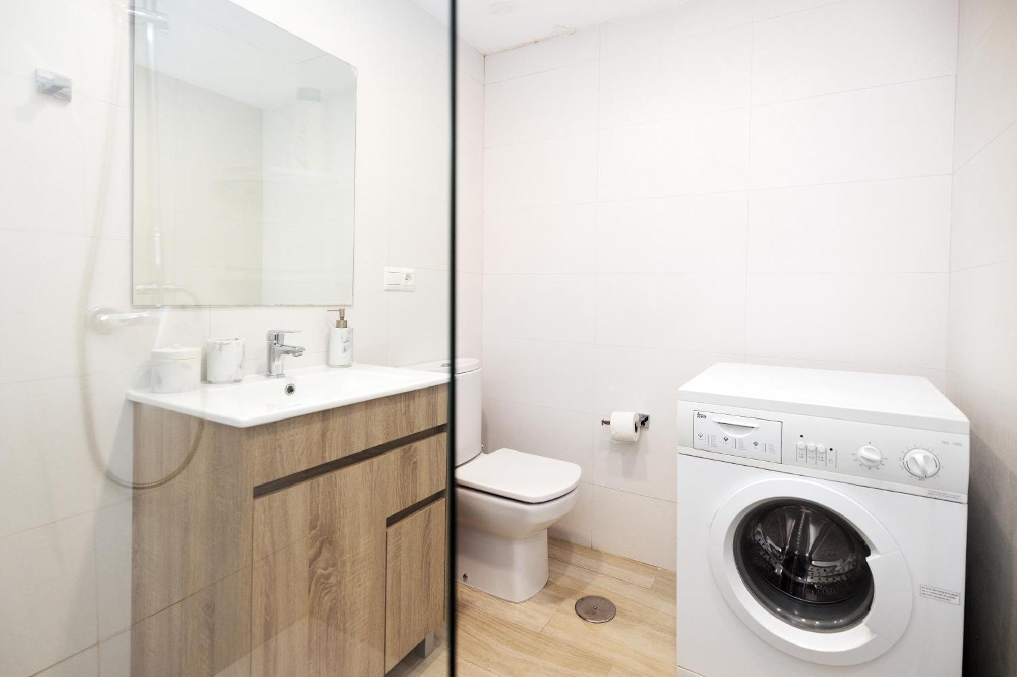 Sun Apartments 托雷莫利诺斯 外观 照片